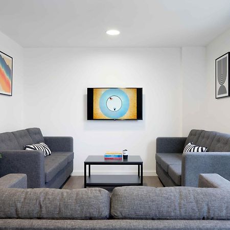 Joivy Trendy Aparthotel Units In Westfield-Adults Only Edinburgh Ngoại thất bức ảnh