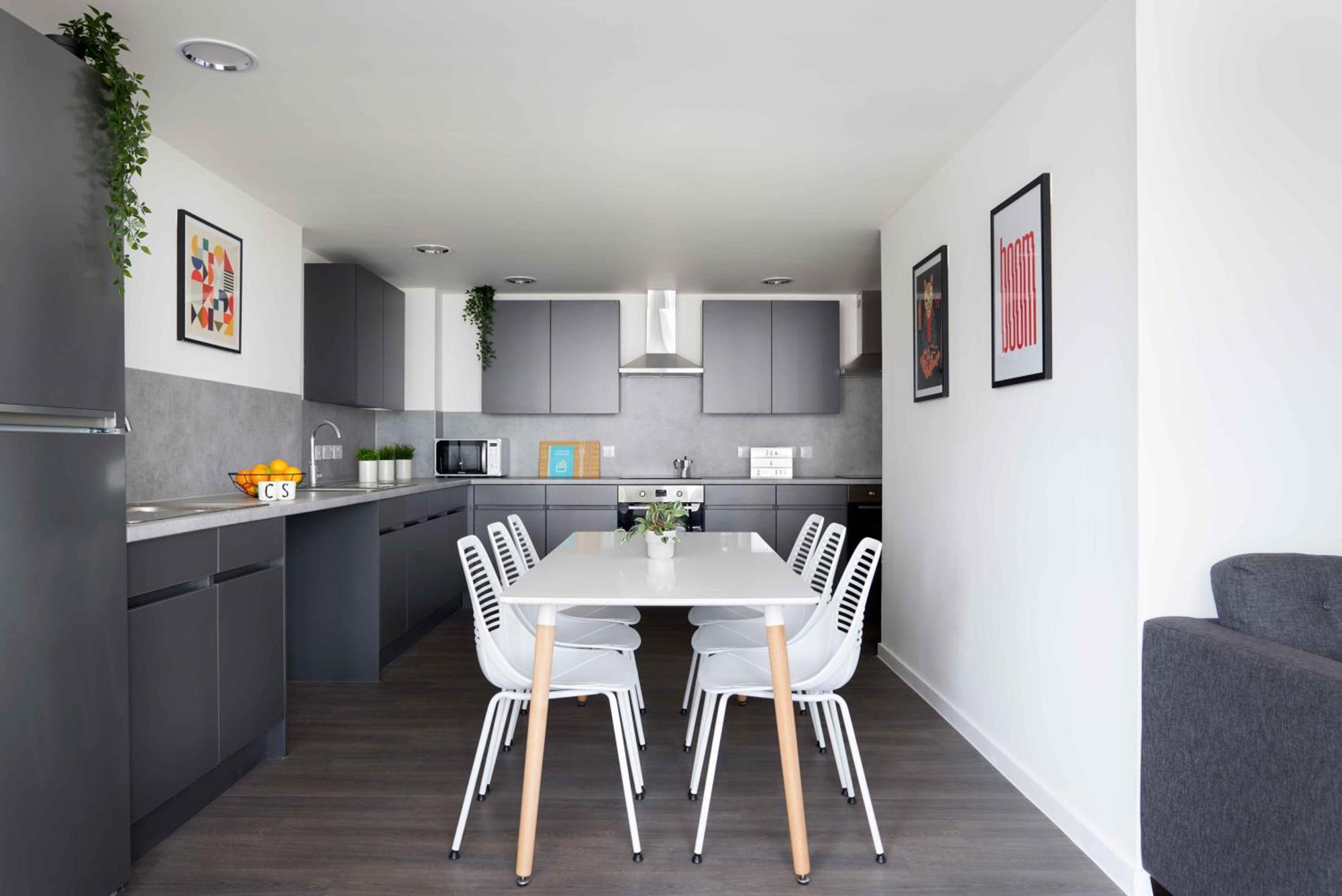 Joivy Trendy Aparthotel Units In Westfield-Adults Only Edinburgh Ngoại thất bức ảnh
