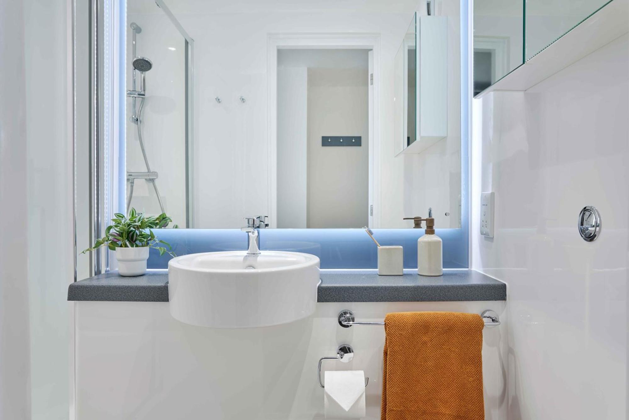 Joivy Trendy Aparthotel Units In Westfield-Adults Only Edinburgh Ngoại thất bức ảnh