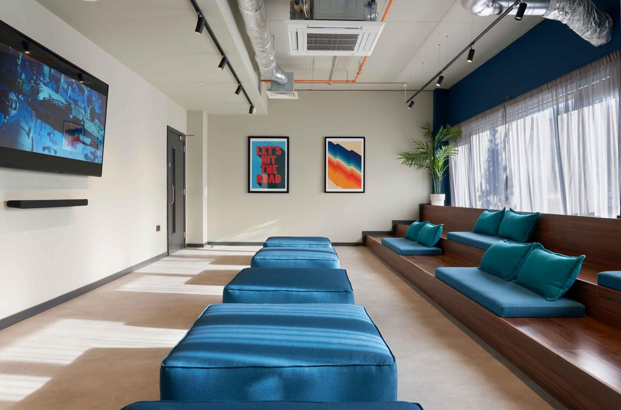 Joivy Trendy Aparthotel Units In Westfield-Adults Only Edinburgh Ngoại thất bức ảnh